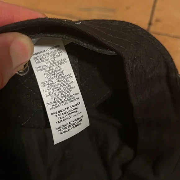 Nike hat - Picture 5 of 7